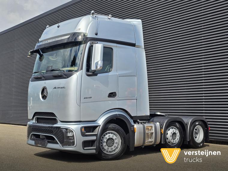 Mercedes-Benz ACTROS 2548 6X2/4 / PTO / GIGASPACE